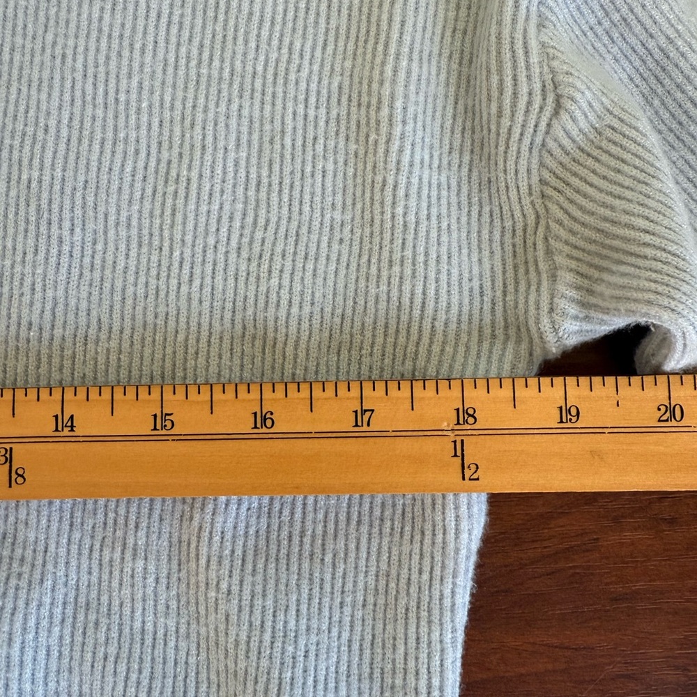 La Hearts Soft Blue V-Neck Sweater‎ - Picture 4 of 8